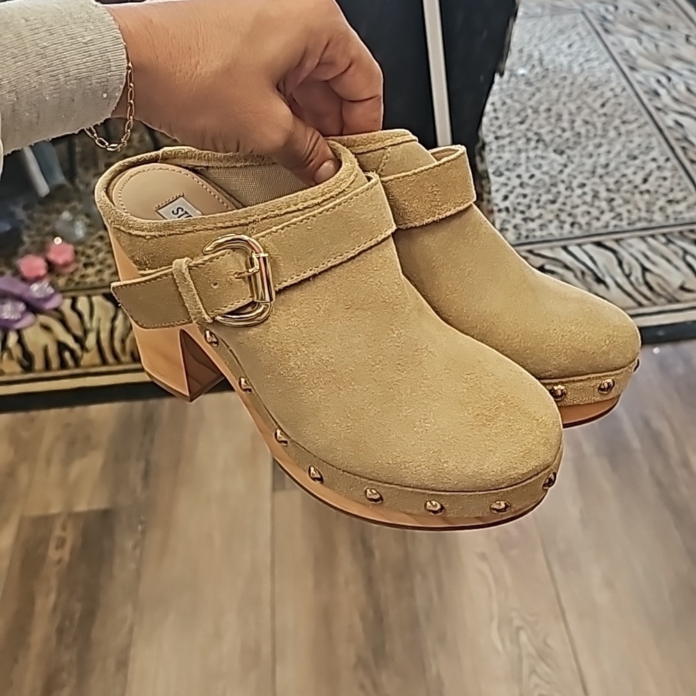 Suede, mules, clogs, shoes, vintage, y2k, casual, school, streetwear,  clean